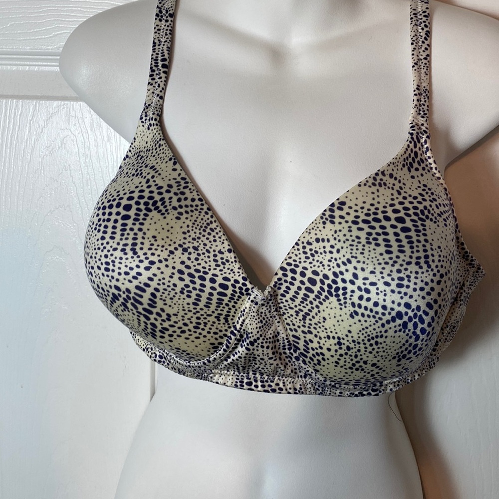 Playtex Animal Print No underwire Bra Size 40 C three hook clasp